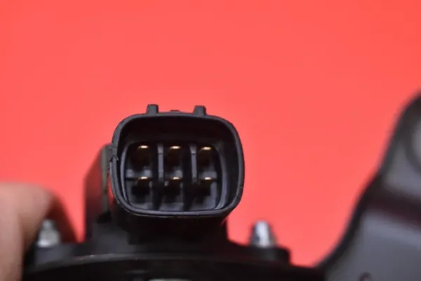 Gasklepspositie sensor A78010-42020 Toyota RAV4 II 2.0 D-4D image 6