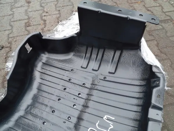 WJ Osłona Baku Overland - Brandstoftankbeschermer OEM image 6