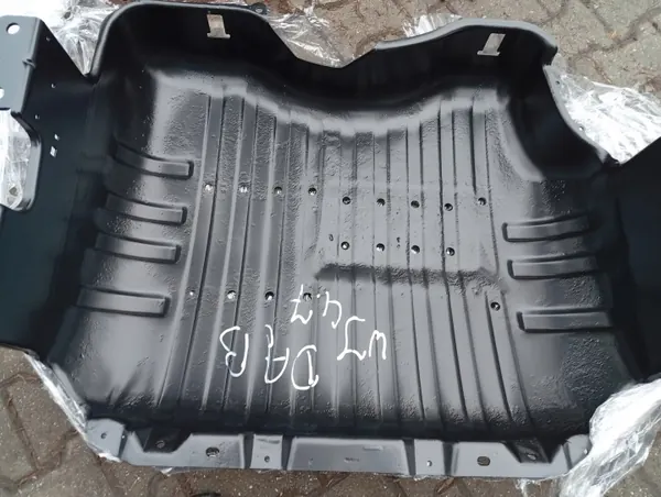 WJ Osłona Baku Overland - Brandstoftankbeschermer OEM image 7