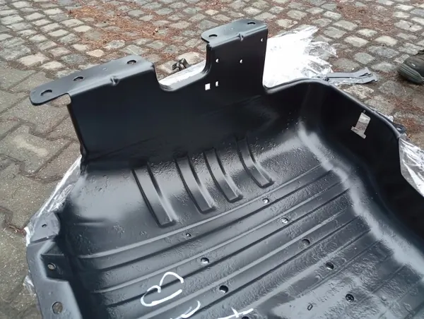 WJ Osłona Baku Overland - Brandstoftankbeschermer OEM image 8
