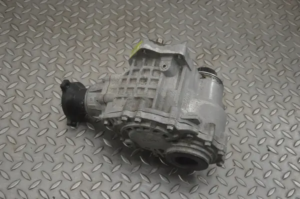 Etuvaihde KIA SORENTO IV C31W2105 image 4