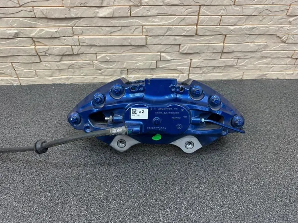 BMW OEM 689122401 Q1 Jarrujousi Oikea Etu image 3