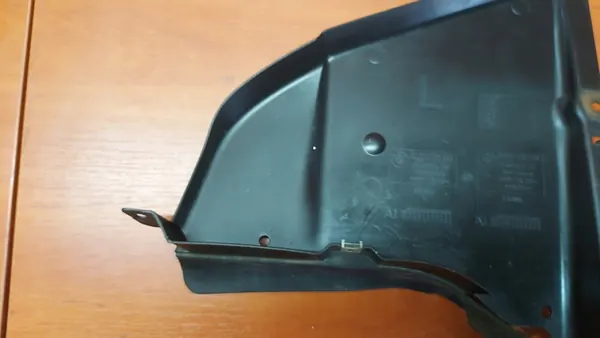 Left Front Wheel Arch BMW 5 E60 E61 04- OEM image 3