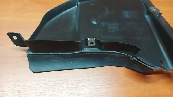 Left Front Wheel Arch BMW 5 E60 E61 04- OEM image 4
