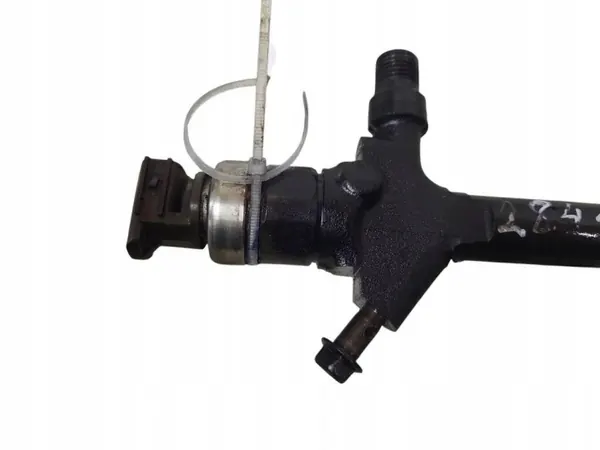 Inyector Mazda OE RF8G13H50 para Mazda 6 Estate image 3