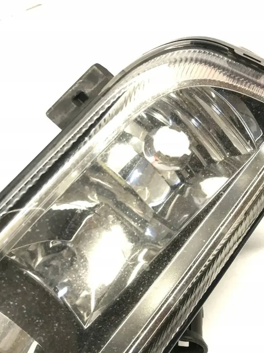 Farol de Neblina Volkswagen OE 3AA941661F image 4