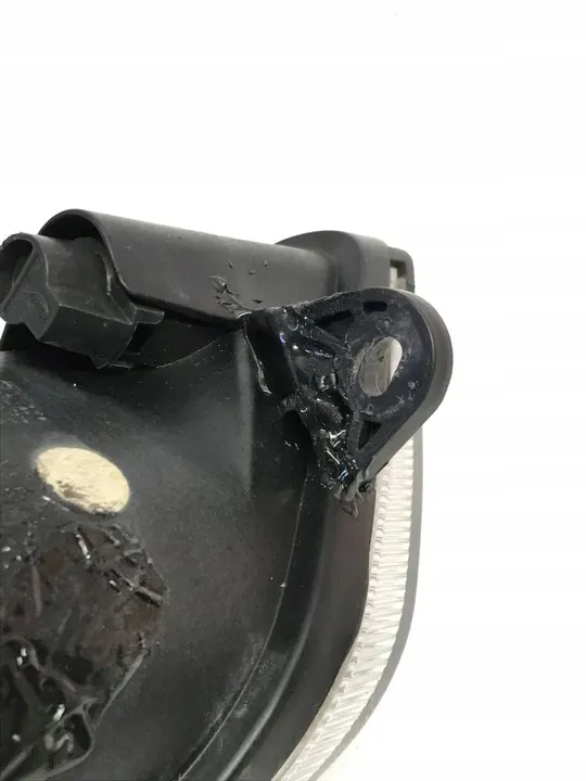 Farol de Neblina Volkswagen OE 3AA941661F image 8