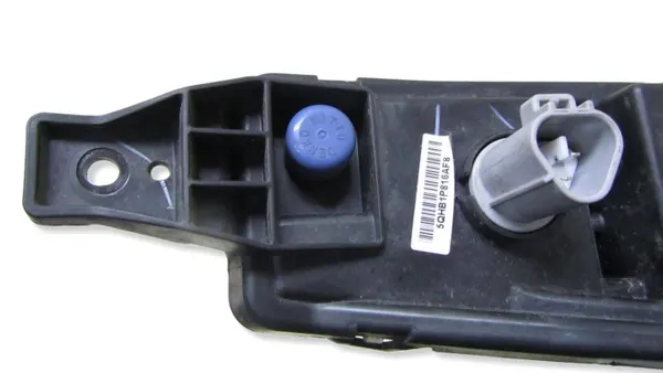 Suzuki Vitara III Halogen LED DRL Höger OEM GIS62672 image 5