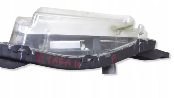Suzuki Vitara III Halogen LED DRL Höger OEM GIS62672 image 7