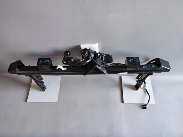 Engate OEM 5LG803881C para Skoda Enyaq - Usado image 10
