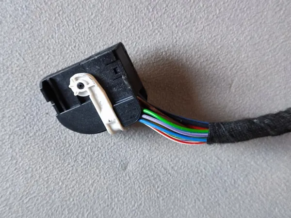 Engate OEM 5LG803881C para Skoda Enyaq - Usado image 5