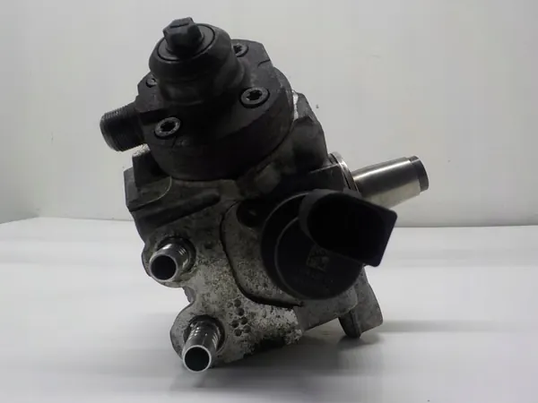 Pompe à injection OEM 0445010506 pour BMW N47 image 4