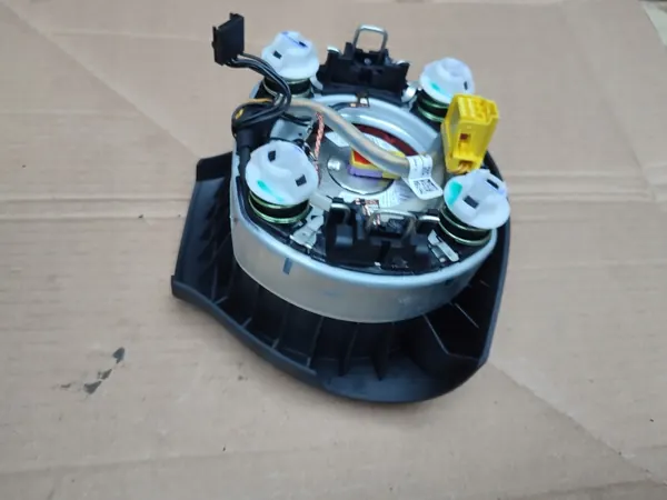 Airbag conductor OEM 1KM880201G para VW Golf 6 image 6
