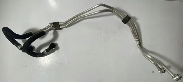 Conduits de refroidisseur d'huile Jaguar OEM T4A3258 image 2