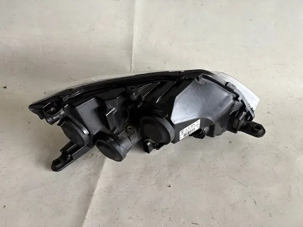 Farol dianteiro esquerdo SEAT Toledo IV usado 6JB941015 image 5