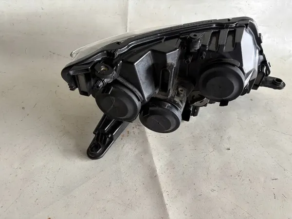 Farol dianteiro esquerdo SEAT Toledo IV usado 6JB941015 image 6