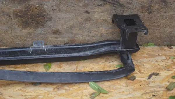 Volkswagen OE 5N0807109F puskurin tuki image 10