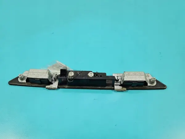 Audi A4 B6 Heckklappengriff OEM 8P4827574 image 3