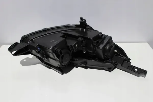 Peugeot 2008 I 2017 Voorlinker koplamp OEM image 2