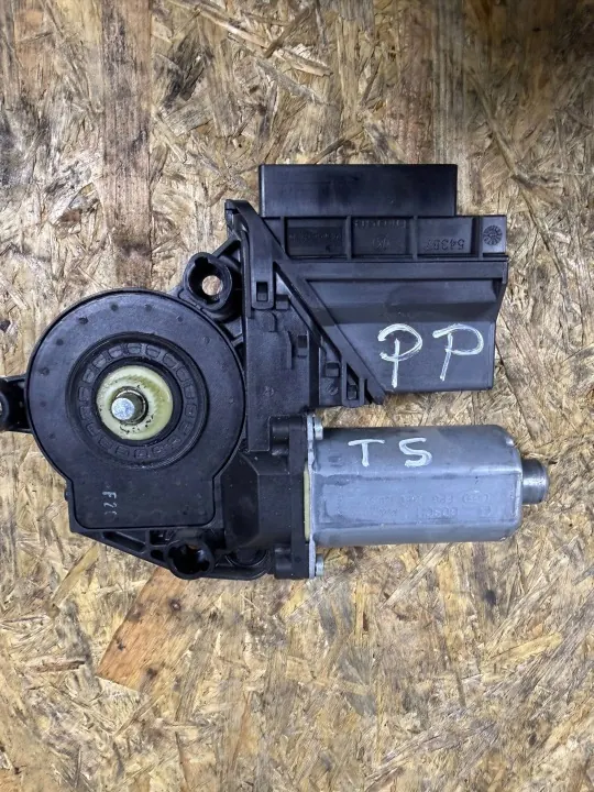OEM 7H1959802A Rechter Vorderer Fensterheber VW T5 image 5