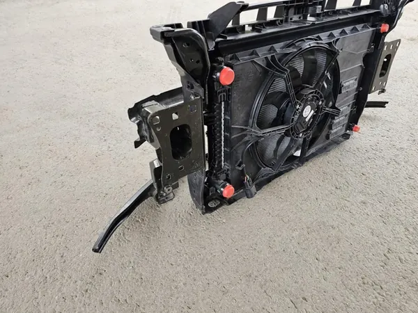 Conjunto de ventilador de radiador delantero VW Golf VIII 2.0 TDI 1.5 TSI image 3