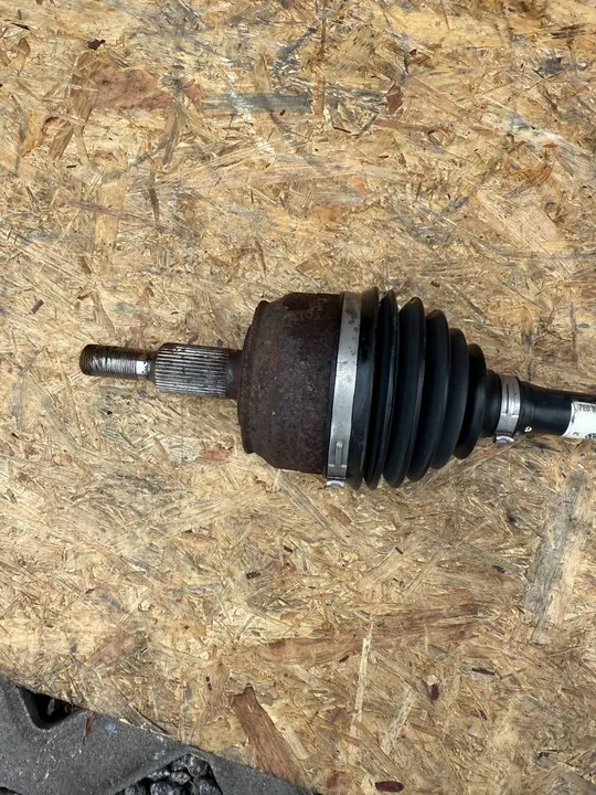 Volkswagen Transporter - Caravelle T5 Höger Framhjulaxel image 4