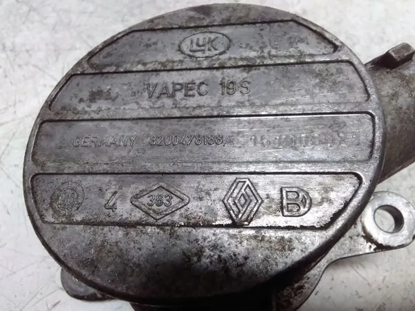 Imupumppu OPEL MOVANO FURGON 2.5L diesel 2007 OEM 8200478188A image 4