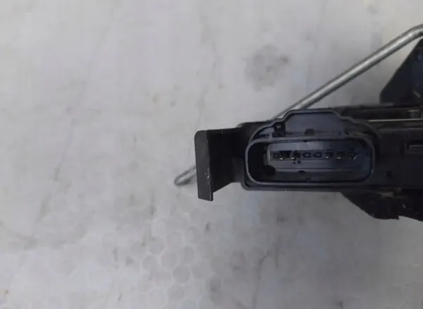 KIA RIO IV V 17- Dörrlås Fram eller Bak image 4