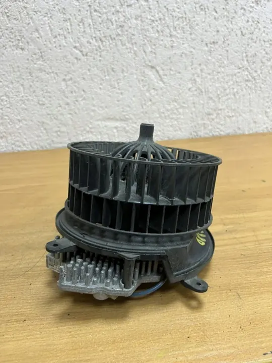 Ventilador de arrefecimento OEM D8653 Mercedes-Benz E W210 image 3