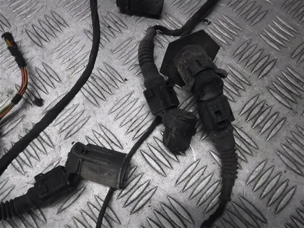 Câblage de capteur de stationnement PDC Audi A4 B6 image 3