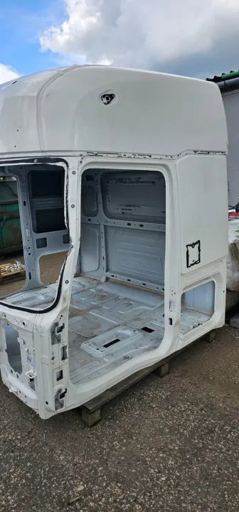 Cabina Renault Gama T Evo Maxi OEM GAMAT00112 - Usado image 8