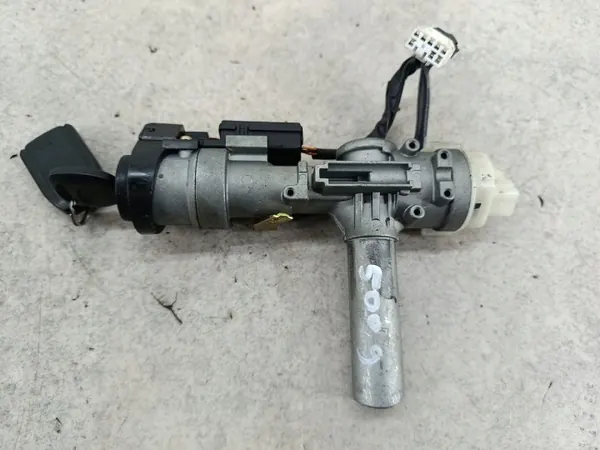 KIA Opirus 3.5 V6 OEM 267T-5WY8404 Gebrauchtes Standteil image 2