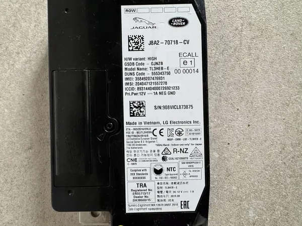 Module de suspension Defender L663 Range Rover Sport J8A2-70718-CV image 4