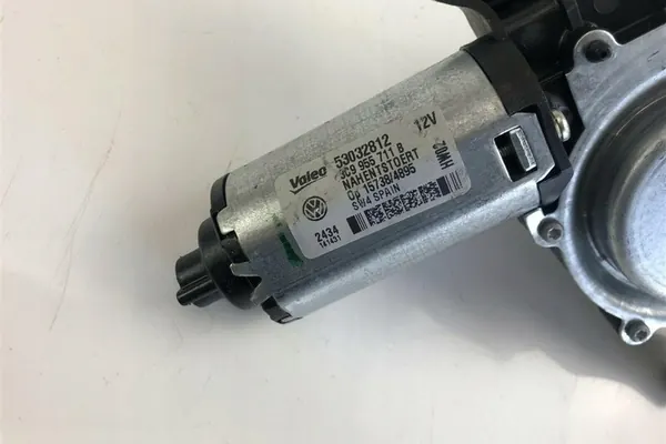 Wischermotor VW PASSAT B6 3C9955711B image 4