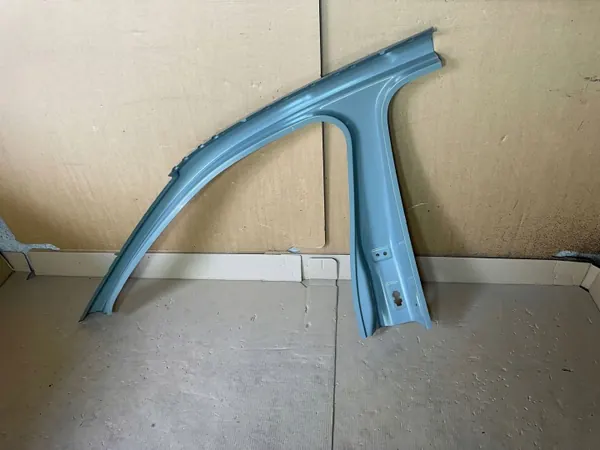 Couvre-poteau toit droit avant VW Passat B9 Skoda Superb image 4