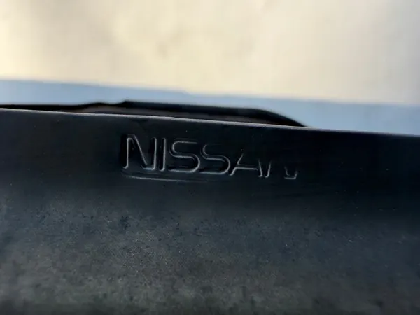 OEM Primera P12 Vordere rechte Tür - Gebraucht image 4