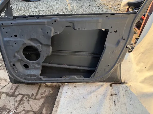 OEM Primera P12 Vordere rechte Tür - Gebraucht image 5