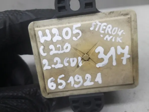 Sytytinreleen Ohjain W205 C220 2.2 CDI A6519005602 image 9