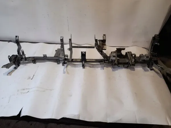 OEM 7P0971882 dashboardversterking - Gebruikt image 3