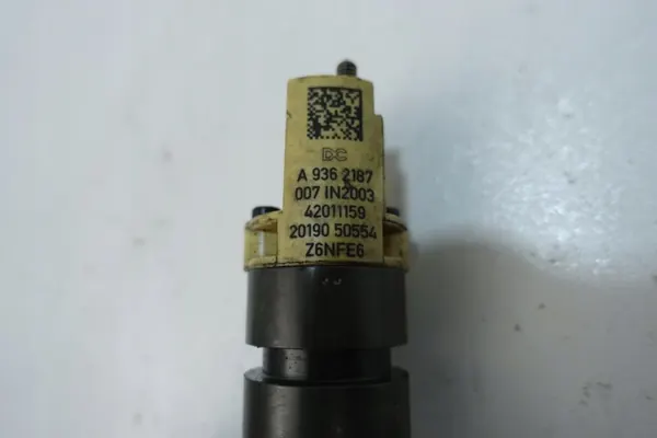 Injecteur Mercedes Atego OEM A9362187007 - Occasion image 6