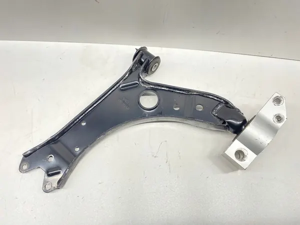 Braccio di Controllo Anteriore Sinistro Destro VW Golf V VI Skoda Octavia II Audi A3 Leon 1K0407152A image 3