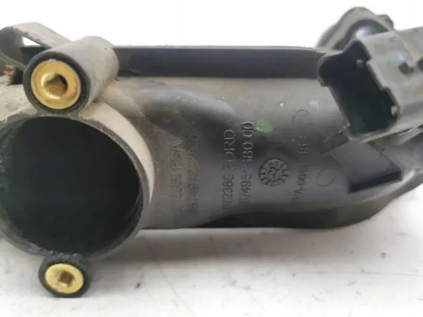 Tubo de intercooler Volvo OEM 967494238000 - Usado image 8