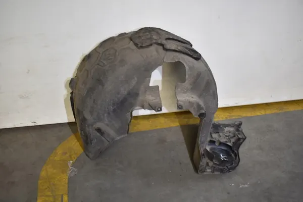 Aleta trasera derecha OEM 760810970D VW Touareg III image 2