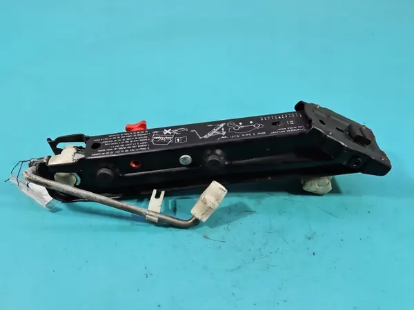 Macaco Trapezoidal BMW E46 - Peça OEM Usada image 4