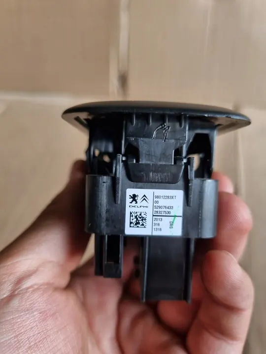 CITROEN C3 II Linker Voorraam Schakelaar 98012283XT image 8