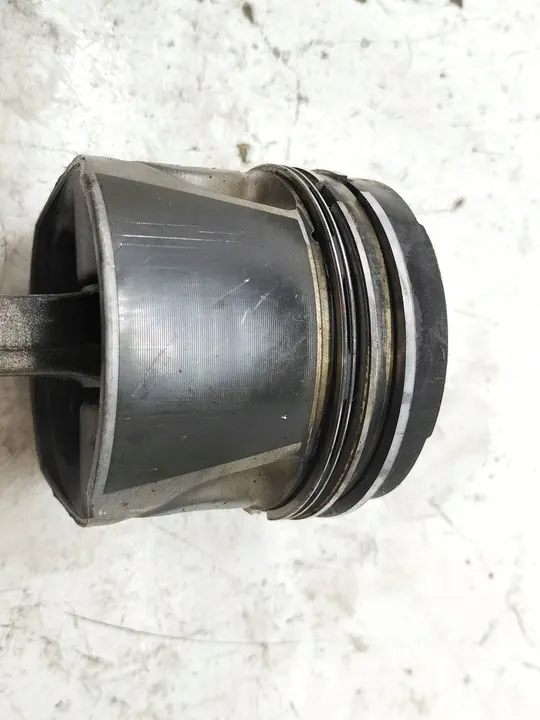 Pistão 80L85 2.5 D M57 BMW Série 5 IV E39 image 3