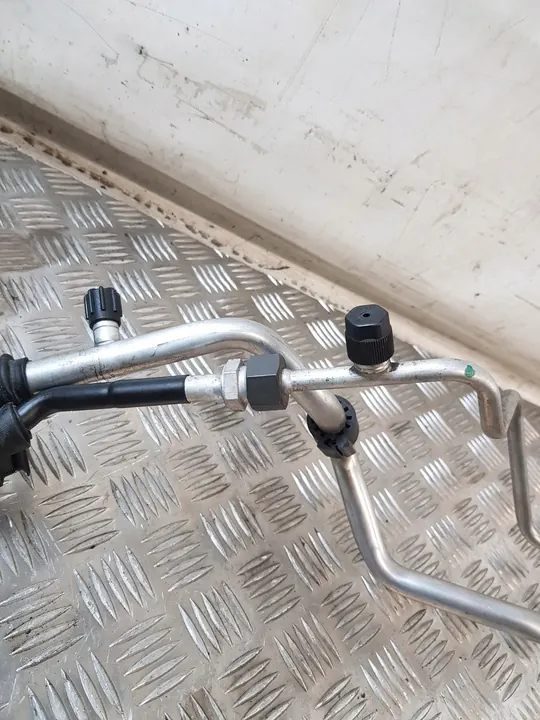 Ilmastointiputket AUDI A6 4F0820189H 3.0L Diesel 2006 image 5