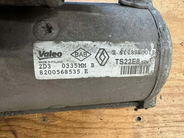 Motor de arranque Renault Trafic II 2.0 image 3