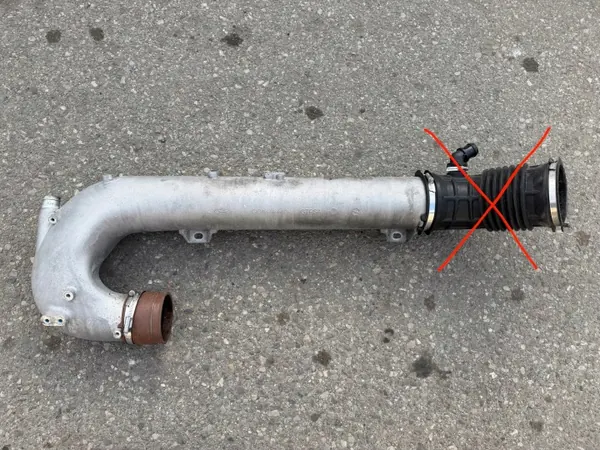 Ford GC46-9K640 Ansaugrohr - Gebraucht OEM image 2