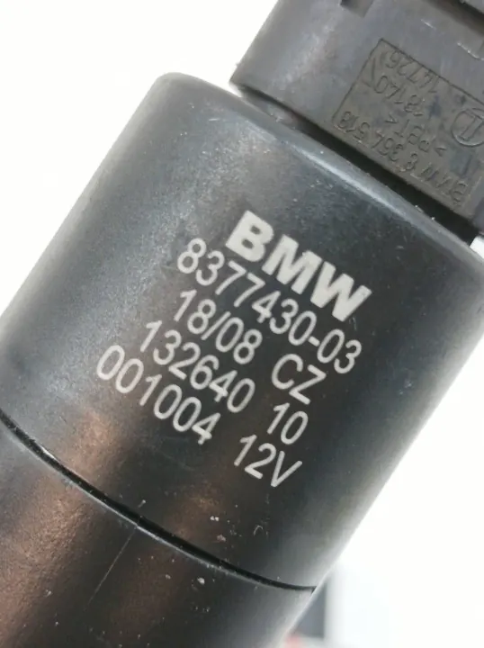 Scheibenwaschpumpe OEM 3148700001 für BMW X5 E70 (2006-2013) image 4